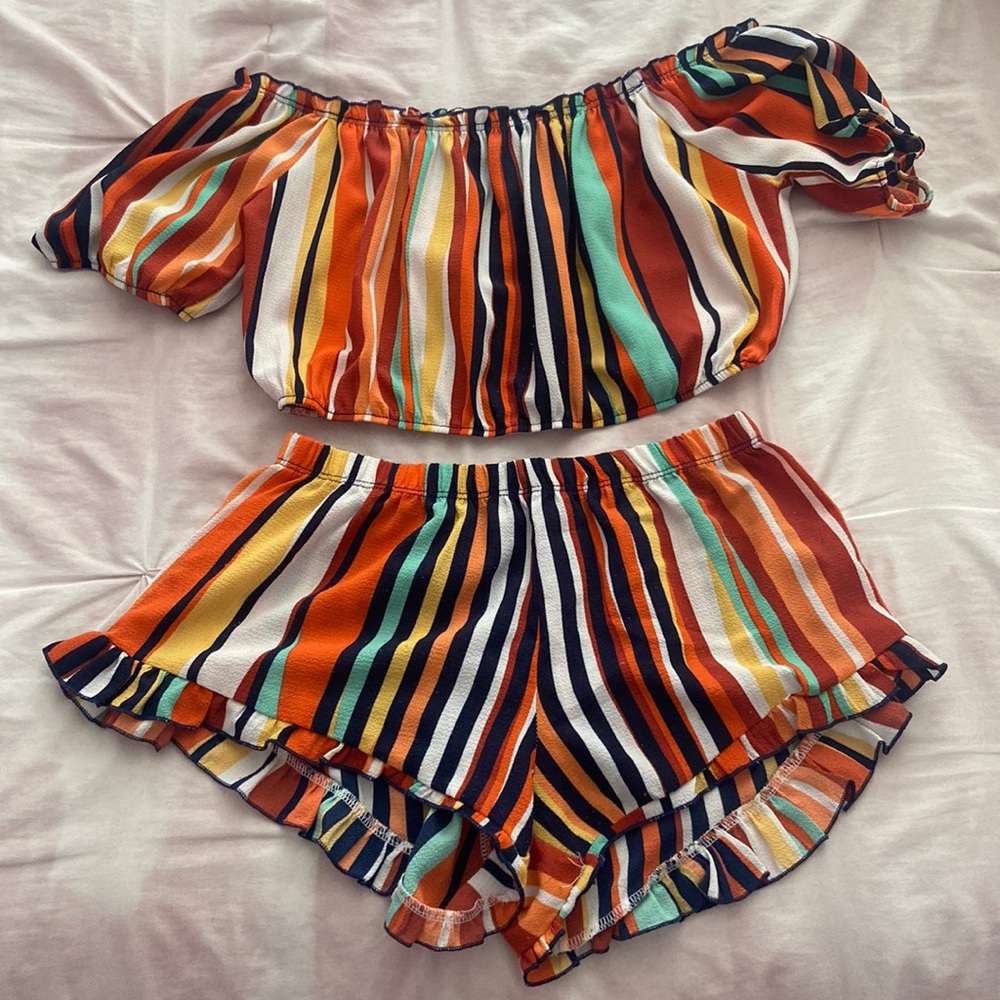 Matching 2 piece set. Crop top and shorts